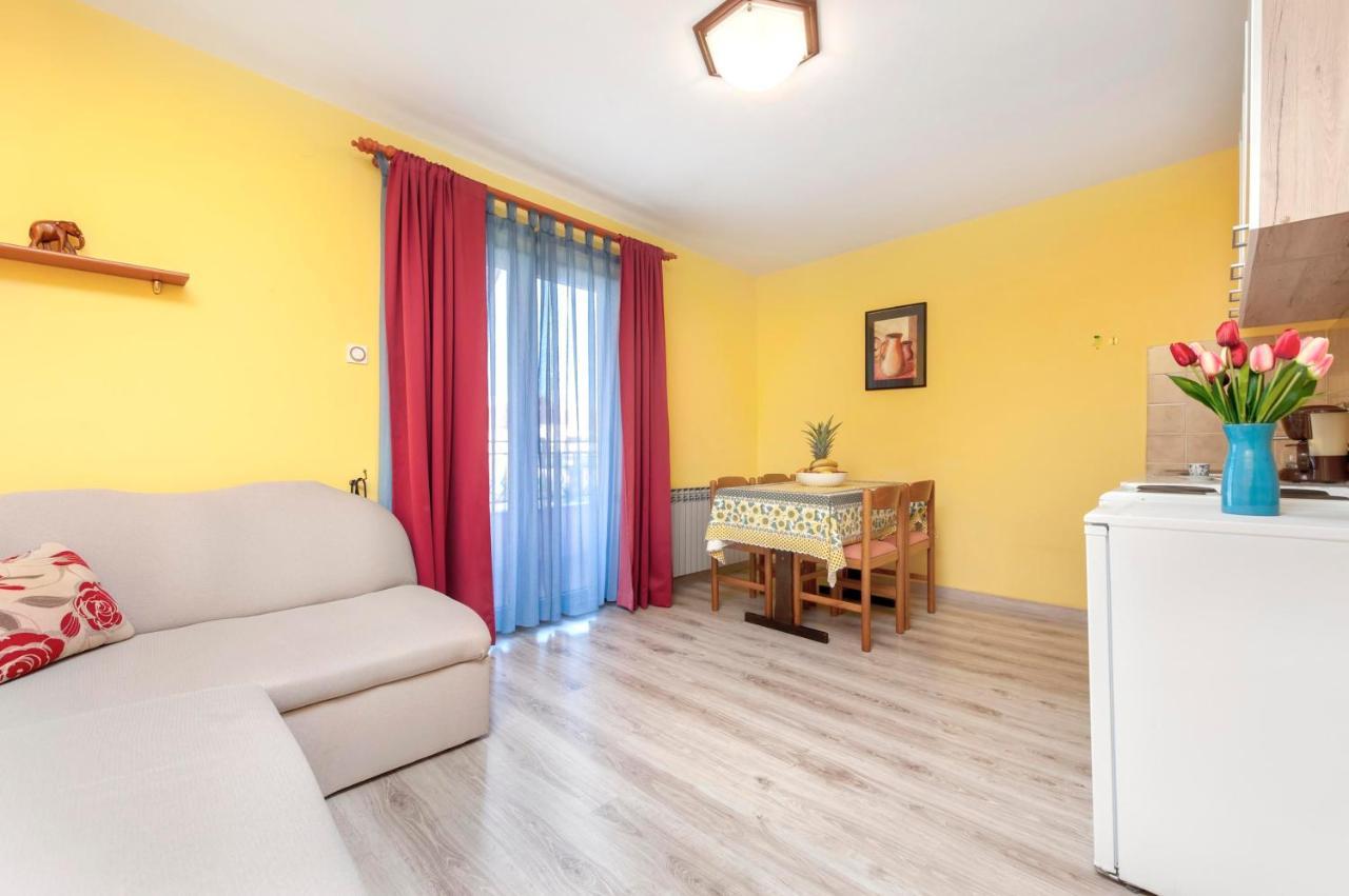 Apartment Adria