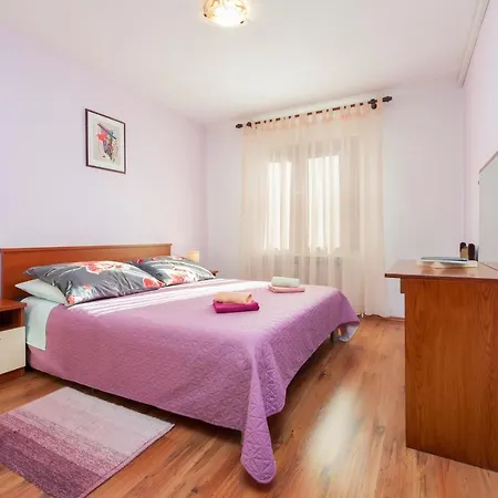 Apartments Adria Rovinj Exterior photo
