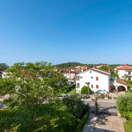 Apartments Adria Rovinj Exterior photo