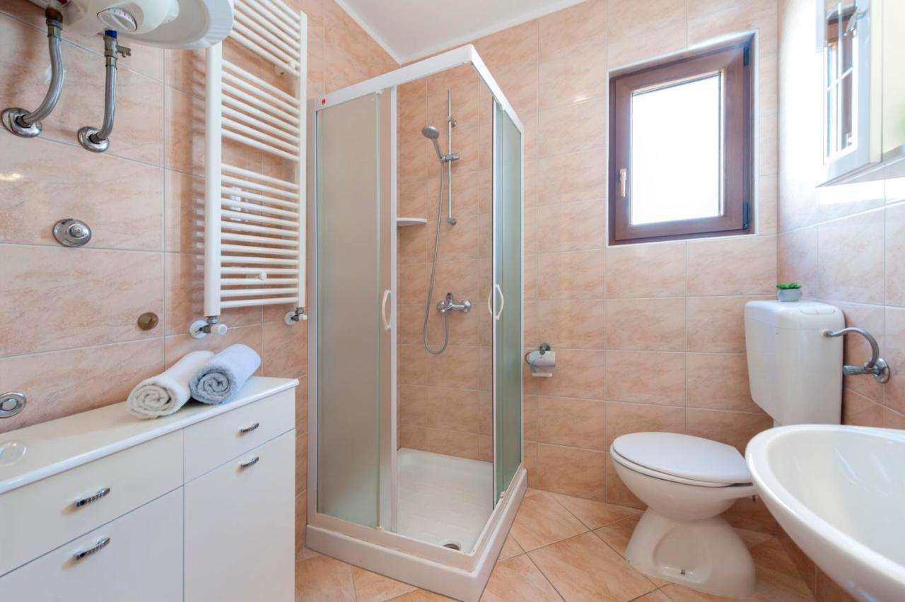 Adria Apartma