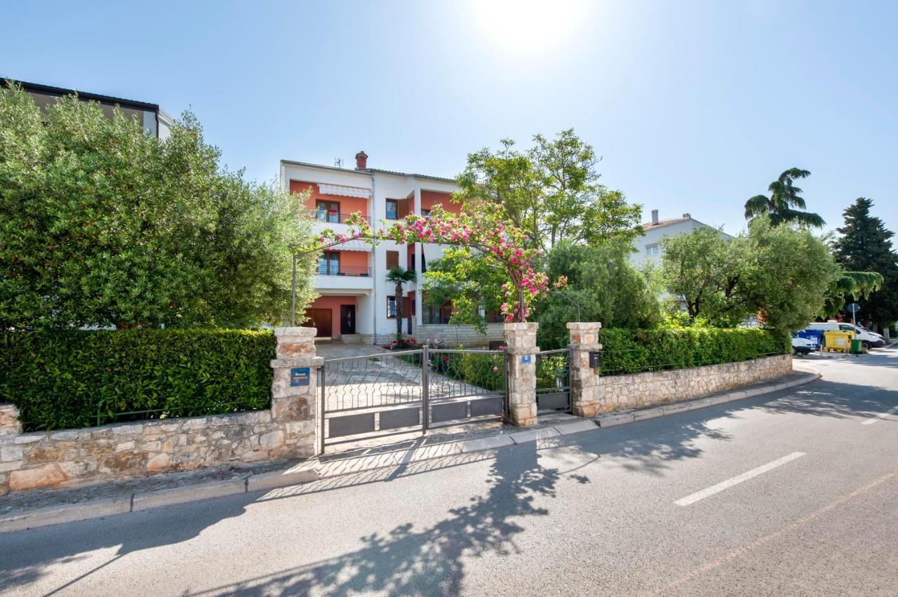 Adria Apartma