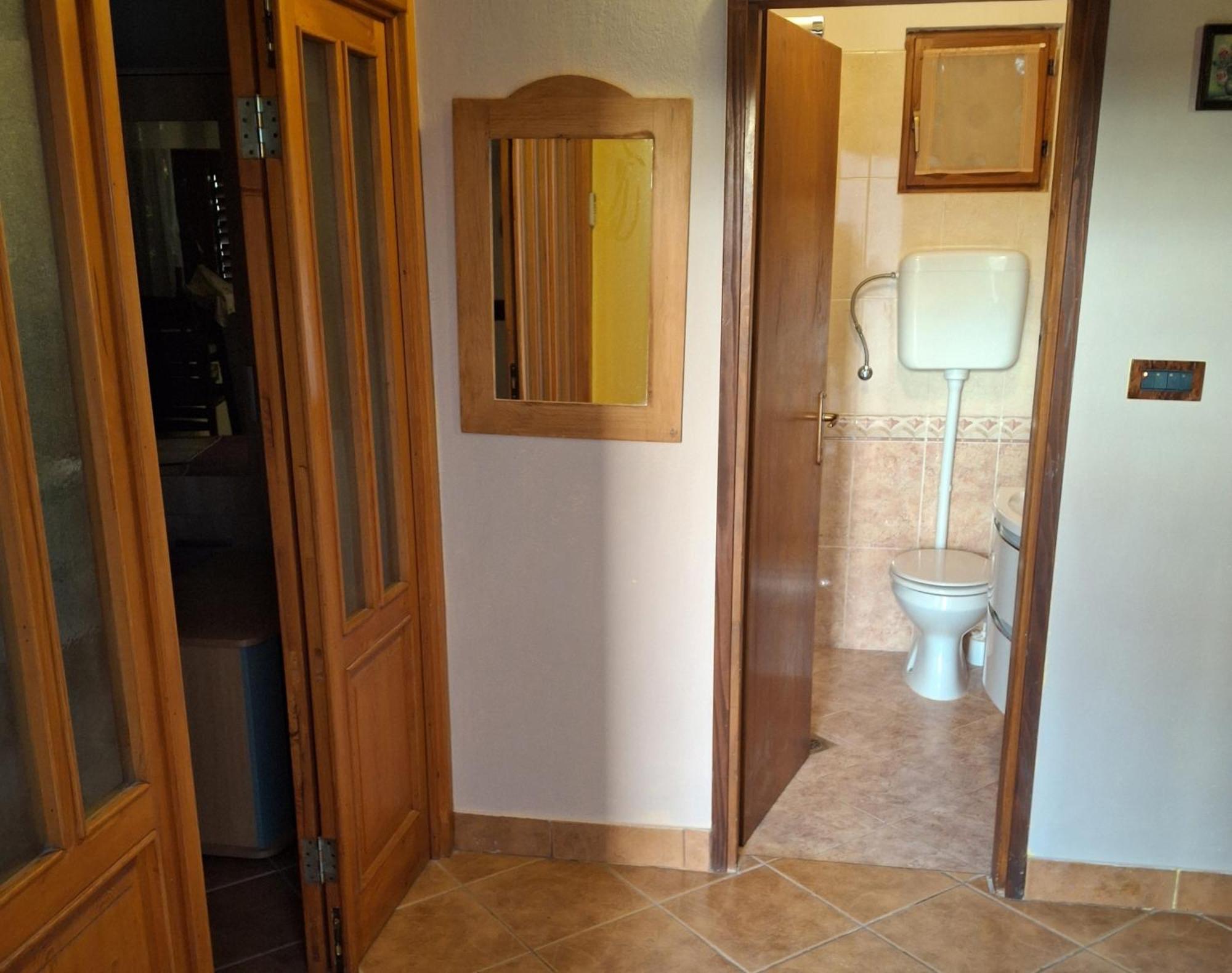 Adria Apartma *